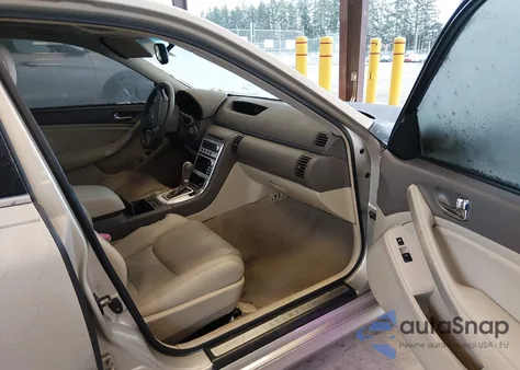 2005 Infiniti G35 z USA, uszkodzony, nr VIN JNKCV51E85M210396